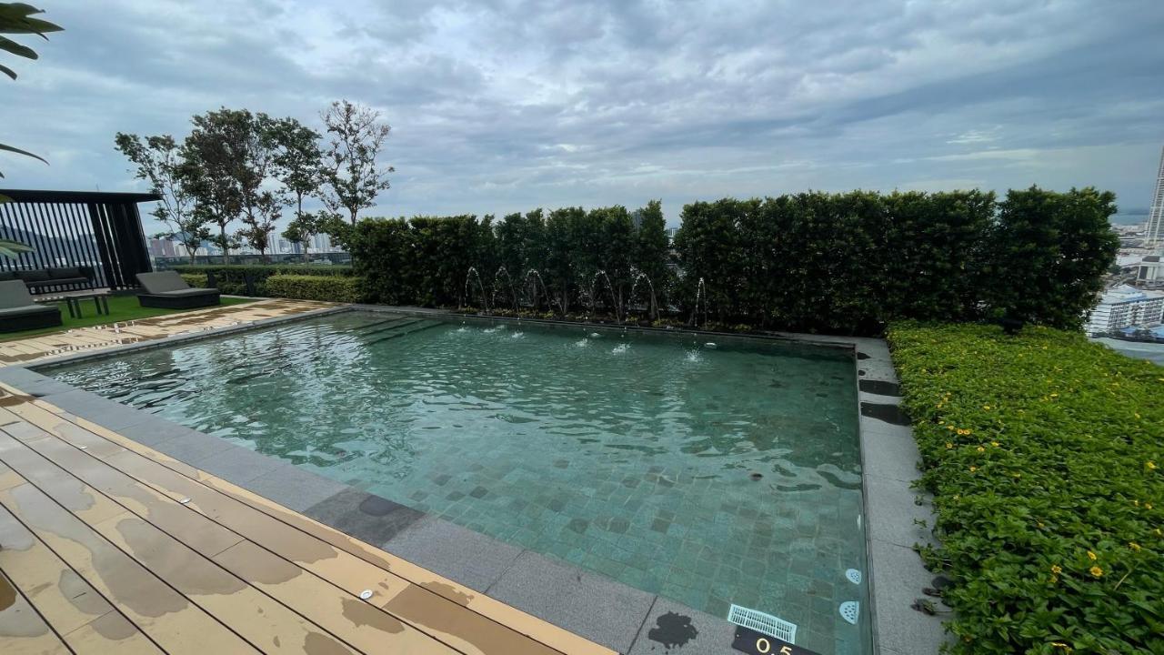 Beacon Executive Suite - City View - By Iz George Town Zewnętrze zdjęcie